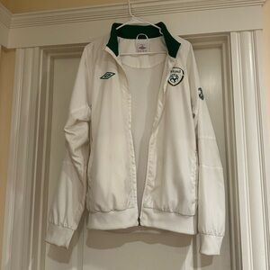 BIG DISCOUNT White and Green Ireland Windbreaker